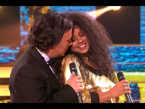 Carlos Latre y Chenoa imitan a Diana Ross y Julio Iglesias - Tu Cara Me Suena