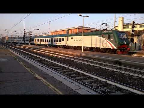 E464 547+8 MDVC Trenord - Milano Greco - 22/3/2022
