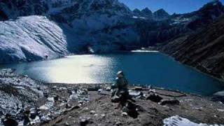 preview picture of video 'Mt Everest Trek Solu Khumbu Chris Walker'