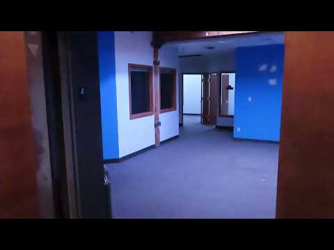 Amazing motor!  Westinghouse hydraulic elevator at Harpham building, Lincoln NE