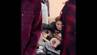 Download lagu xinlong holding zeyu’s youngest brother’s hand 🥺 #boystory #xinlong mp3