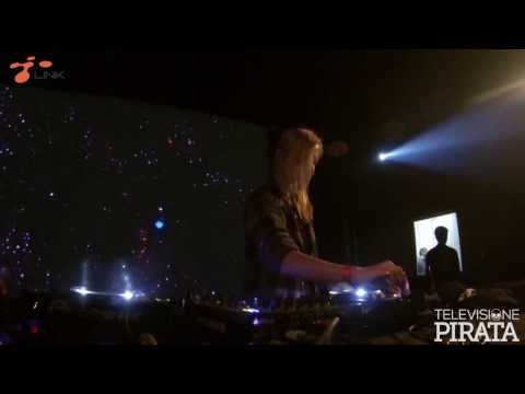 Ellen Allien Dj Set @ Link Associated, Bologna (the beginning of the set)