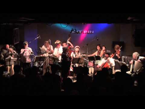 Ap Ton Kaymo Mou Pino( I Drink to Forget )忘れ酒／Betsuni Nanmo Klezmerベツニナンモクレズマー