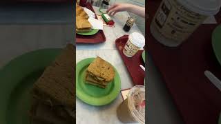 シンガポール🇸🇬留学生の休日✨　カヤトーストご紹介🍞　#カヤトースト#シンガポール #旅行 #チャイナタウン  #旅 #海外 #海外旅行 #海外生活 #singapore #chinatown