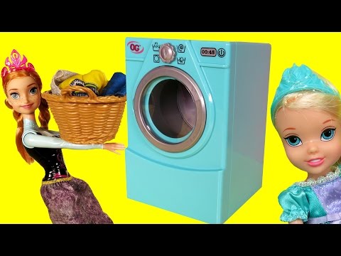 WASHER ! Laundry - Elsa & Anna toddlers -  Foam - Mess - Soap