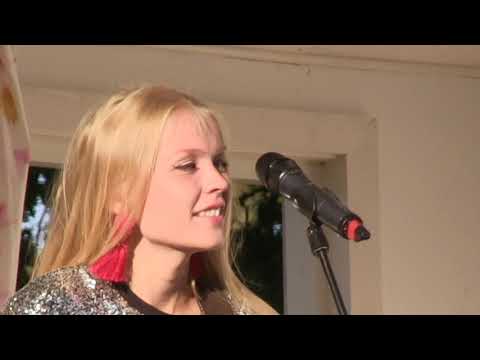 Miss Sister - "Call Me WhenYou Need Me" live Allsång på Skansen