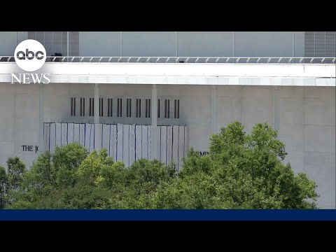 Trump's name removed from Kennedy Center: DOJ