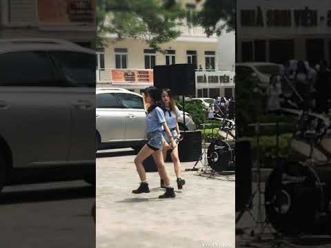 120918 [Fancam LISA] ‘SO HOT’ (THE BLACKLABEL REMIX) - BLACKPINK - KDC @UniqueOn2018