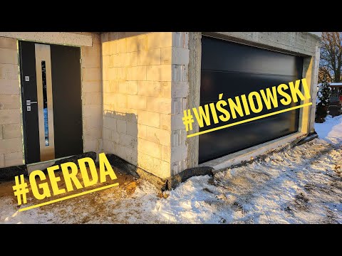 Budowa domu w nefrisach 2g2. Brama garażowa i drzwi wejściowe. #gerda, #wisniowski, #MyYearOnYouTube
