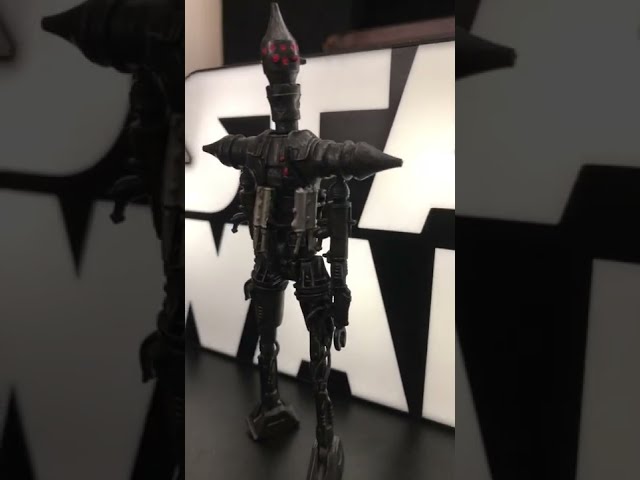 Vídeo relacionado con Star Wars The Legacy Collection 13 - IG Lancer Droid