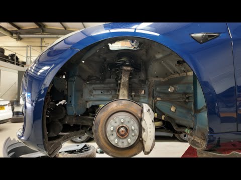 Replacing the upper control arms on a Tesla Model 3! 