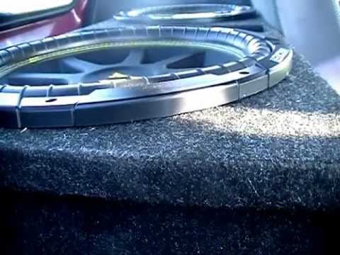 Kicker Comp 15's with 4000 watt amp Kia Sportage