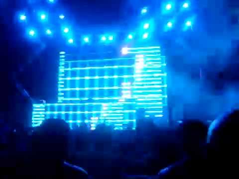 EDC LV 2014 Firebeatz - Zombie Nation (W & W Remix) @ Circuit Grounds