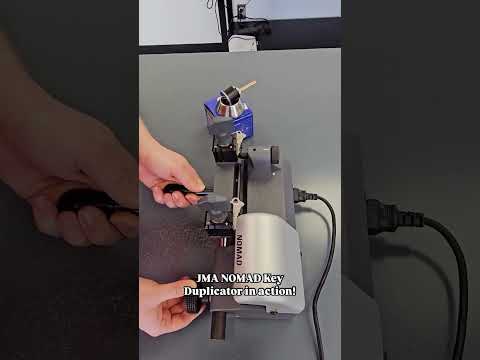 JMA NOMAD Key Duplicator Machine in action! #jma #keyduplication #locksmith #keymachine