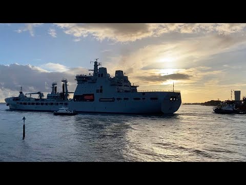 RFA Tiderace sails from Portsmouth