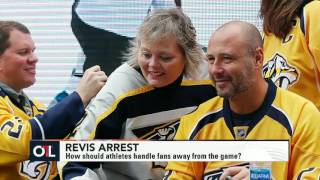 How athletes should deal with fans off the field   Feb 17, 2017