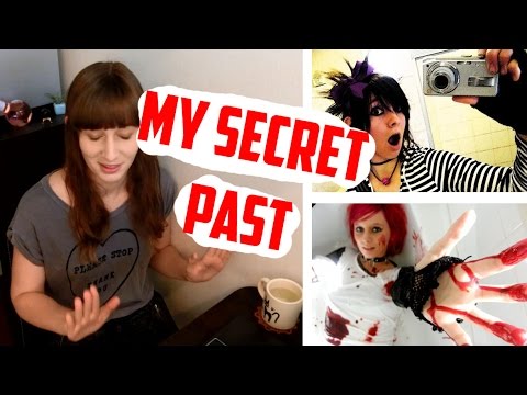 2008年の私のCRINGY emo FanFictionsを読む (Reading my CRINGY emo FanFictions from 2008)