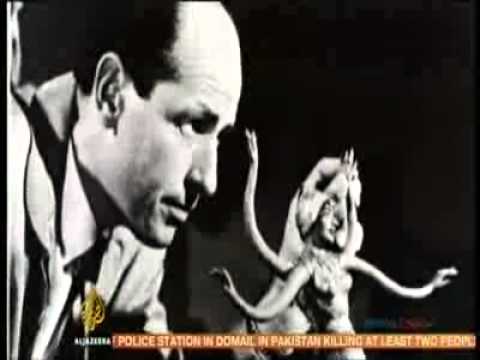 Visual effects genius, Ray Harryhausen, dies at 92