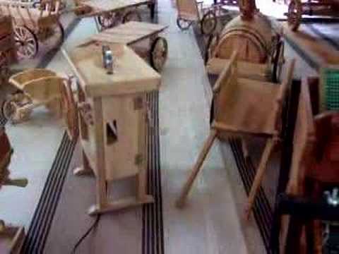 Macchine agricole in miniatura e in movimento