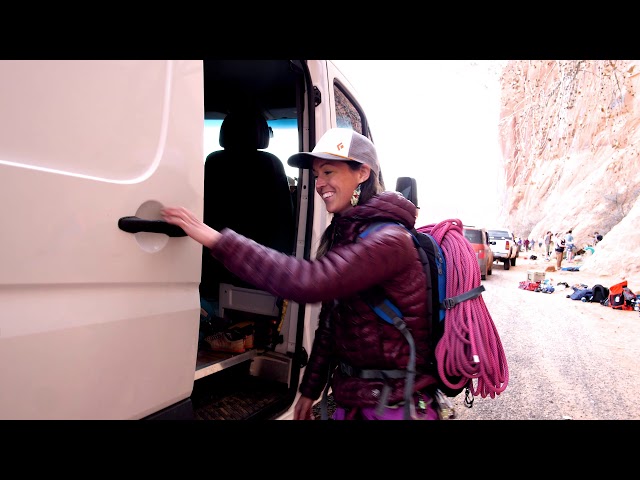 Vidéo LOWEPRO PHOTO ACTIVE BP 200 AW NOIR/GRIS PROMO