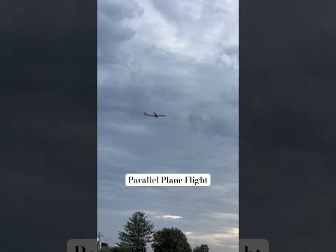 Parallel Plane Flight #short #shorts #shortvideo #shortsfeed #shortsviral #viral #viralvideo #plane