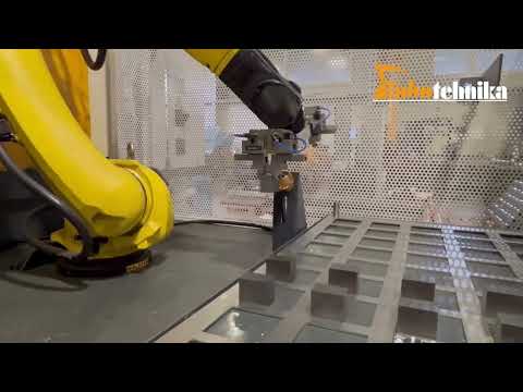 Automated Fanuc Robodrill with Fanuc robot M-10iD/12