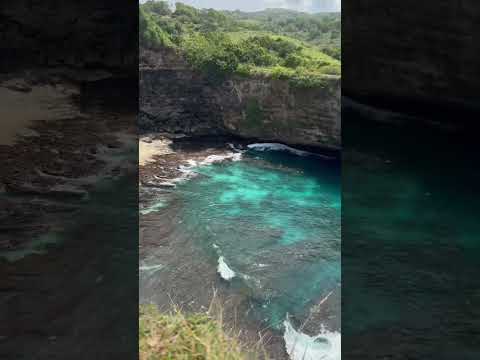 Bali’s one of the hidden beach 🏝️