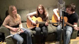 Auld Lang Syne (New Years Song) - So Long Solo and Andrea Hamilton