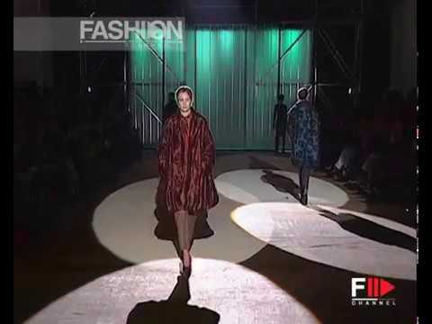 "Romeo Gigli" Autumn Winter 2001 2002 Milan 2 of 4 Pret a Porter Woman by FashionChannel