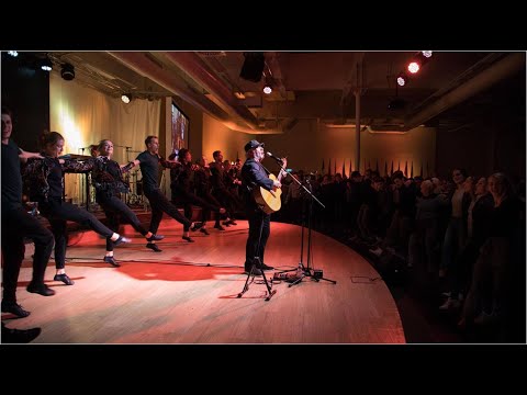 Paul Wilbur - "Baruch Adonai" (King of Glory Conference)