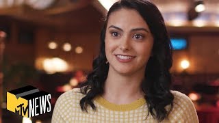 &#39;Riverdale&#39; Cast Give Relationship Status Updates For #Bughead, #Choni, #Varchie &amp; More | MTV News