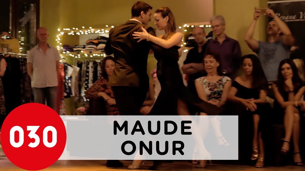 Maude Andrey and Onur Gumrukcu – Ilusión azul