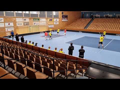 1:a perioden Höllvikens IBF-Bergs IK, Fatpipe Ivitation kvartsfinal P16 Linköping 210912