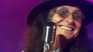 � ��� �����