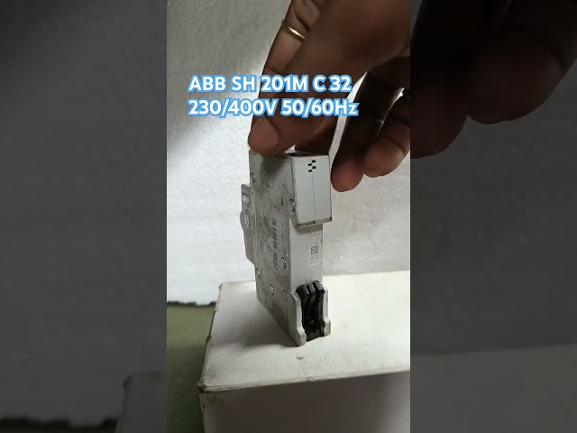 Vídeo relacionado con ABB 2CDS252001R0324 ABB MAGNETO 2P 32A CURVA C 6/10KA S202-C32