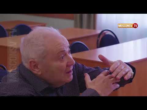 Профессор Эдуард ГРАЧ