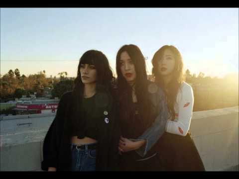 L.A. WITCH - YOU LOVE NOTHING