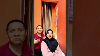 Download lagu Carilah pasangan yang lebih tua #comedy #tipeketawa #lucu #gudanghiburan #ngakak #sinetronkomedi mp3