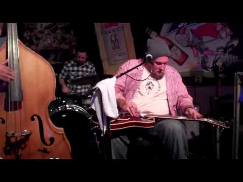 Husky Burnette Bud's 2012