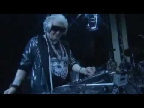 DJ Mamy Rock 69-jährige Oma rockt Amerika Ruth Flowers - Respekt Lady !
