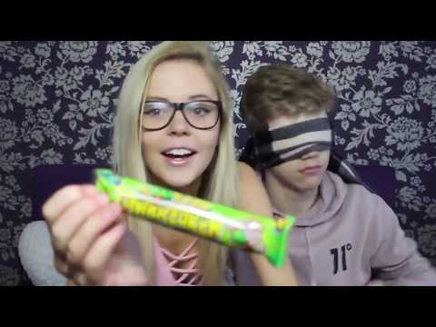 THE CANDY KISSING CHALLENGE!