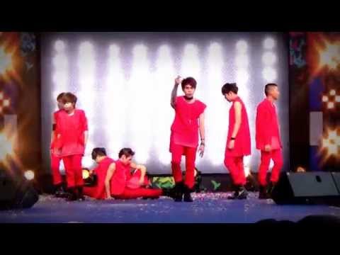 140831 Nicholas cover Infinite - Back @Japan Festa in Bangkok 2014