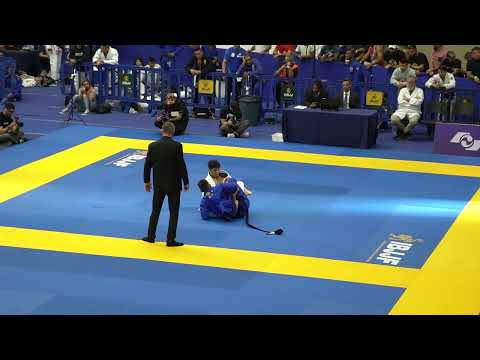 Fabricio Andrey x Sebastian Serpa