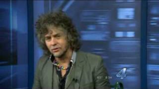 Flaming Lips 6 Hour Song and Strobo Toy Explained By Wayne Coyne