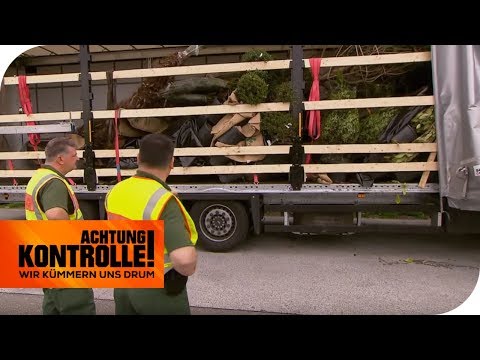 Abenteuerliche Ladungssicherung: Dieser LKW fährt nicht weiter! | Achtung Kontrolle | kabel eins