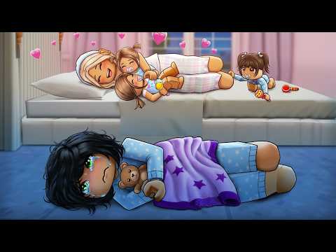 😢Twins Gets Hugs… While Daisy Sleeps Alone 🌟Roblox Family Roleplay🌟