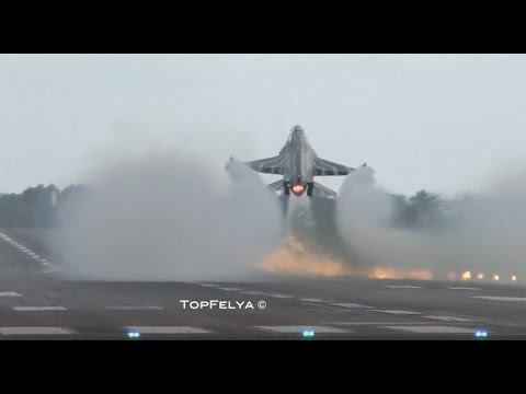 F-16 Performs Fantastic Touch-And-Go, With Two Rolls