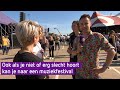 Als dove naar een muziekfestival? Op Appelpop vertaalt een gebarentolk de muziek