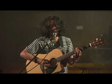 Fajar Merah ft. Artaxiad Derita Sudah Naik Seleher (diambil dari kanal youtube tentangSolo TV)