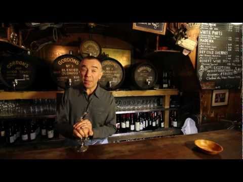 download lagu mp3 mp4 Hidden Gem Red Wine, download lagu Hidden Gem Red Wine gratis, unduh video klip Hidden Gem Red Wine